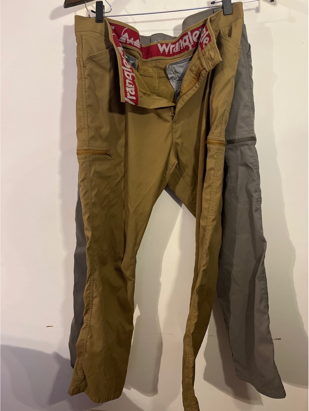 Wrangler Men's Cargo Pants Two Pairs Beige and Gray Size 38/30